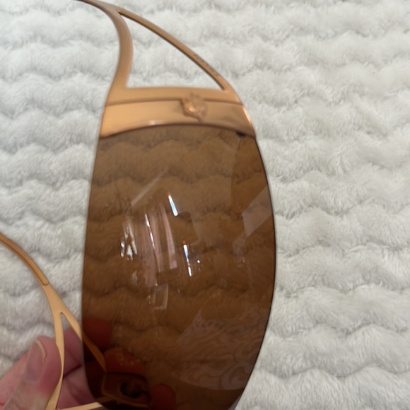 Versace sunglasses - Picture 8 of 15